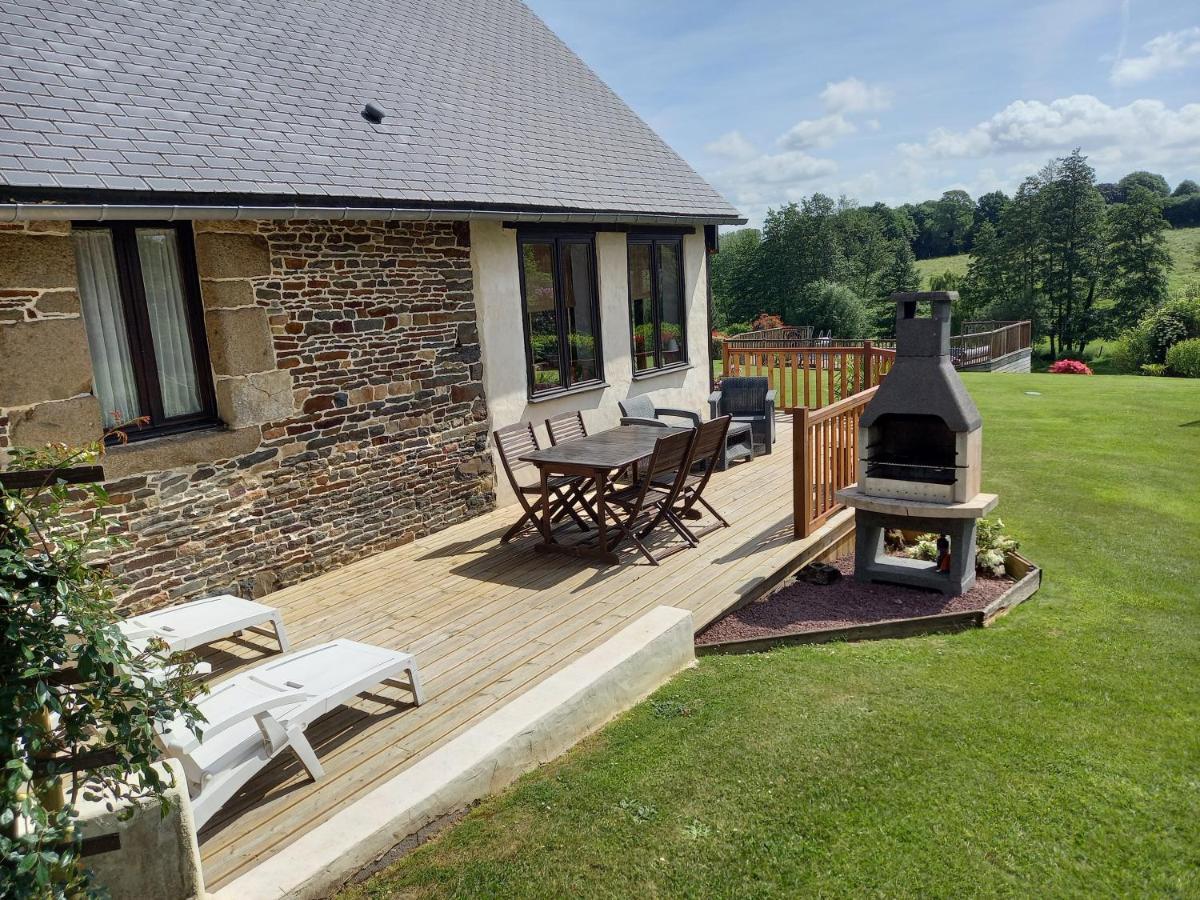 La Gasteboisiere With Swimming Pool And Games Room Le Mesnil-Adelee Exteriér fotografie